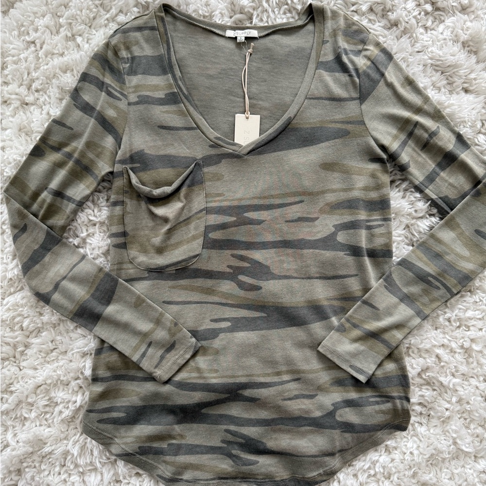NWT Camouflage Long Sleeve Women's Top- Z Supply- Medium